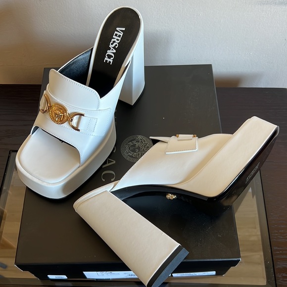 Versace Shoes - Versace white mules size 41